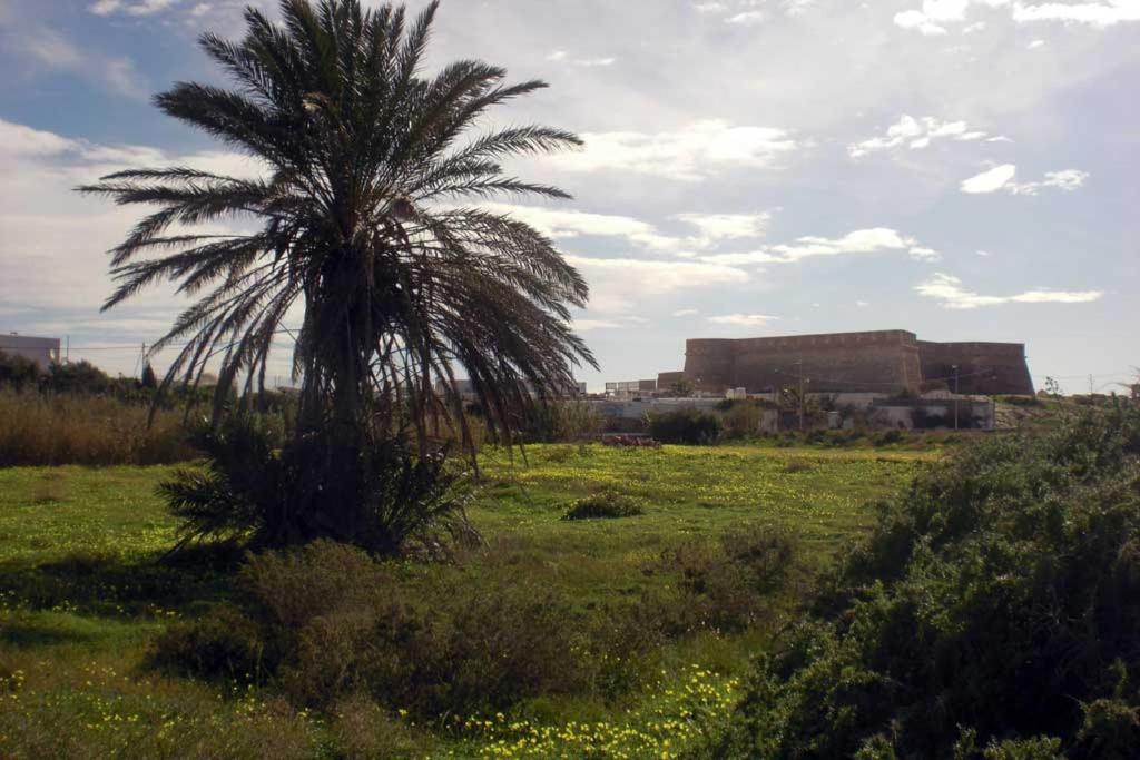 Hostal Casa Emilio Almería Eksteriør bilde