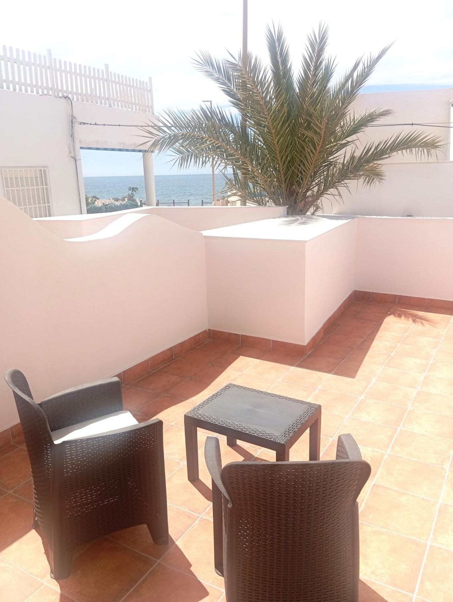 Hostal Casa Emilio Almería Eksteriør bilde